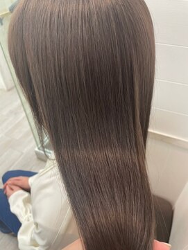 ナンバー 秋田店(N°) 大人かわいいくびれミディーラベンダーインナーカラー