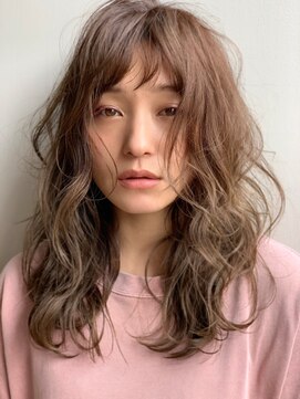 ブラウヘアアンドケア(care) 外国人風ナチュラルロング