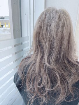 ヘアーラヴィアン(Hair) シルベージュカラー