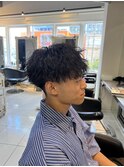 ツイストスパイラルパーマ ソフトツイスト メンズパーマ 眉毛