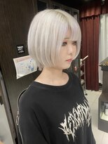 プライズ 錦糸町北口店(prize) ホワイト/ホワイトブリーチ/ウルフ　岩崎錦糸町北口