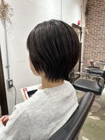 ヴィップルーム(viproom)&nbsp;ツヤ髪スタイル/ニュアンスカラー/ショートボブ/センターパート