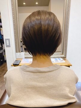 リム(Limb) 【Limb】丸みショート　ショートボブ　くびれショート