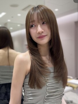 アフロート トウキョウ(AFLOAT TOKYO) レイヤーカット/透明感カラー/ハイレイヤー/ワンカール