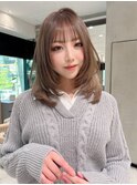 透け感抜群ミディアムレイヤー
