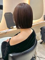 ヒビヲ(HIBIO) 横浜ミルクティーピンクベージュタッセルボブ外ハネボブレイヤー