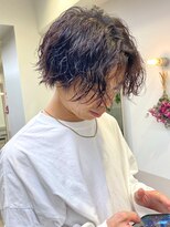 グラフ 日本橋(GRAFF)&nbsp;センターパートメンズスパイラルパーマ/馬喰横山/日本橋