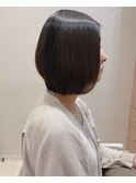 大人かわいい☆シャープにおさまる切りっぱなしボブ♪縮毛矯正