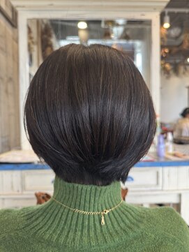 マリーチ フラワーズ(marichi flowers) ショートボブ