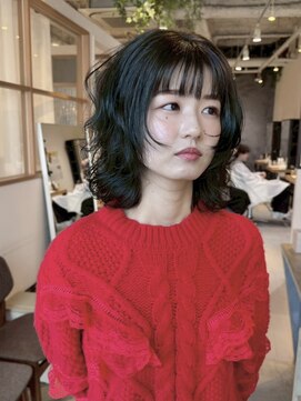 マッシュ グランバーズ 布施(MASHU GRANDVASE) 【東大阪布施】ウルフパーマはブルーブラックでカジュアルモード