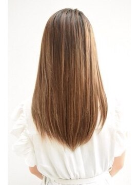 柔らかストレートロング