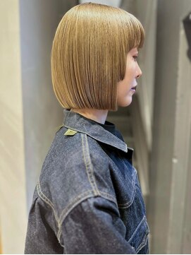 フェンヘアーアイス 中目黒(Fen.hair ici) 20代30代大人可愛い切りっぱなしボブ×ミルクティーベージュ