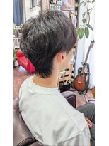 カットスタジオ ビリーヴ 横だけ2ブロック