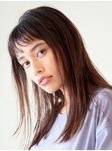 濡れ髪クールなワンレンスタイル