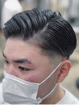 ザデイ カットアンドカルチャーショップ(THE DAY CUT&CULTURE SHOP)&nbsp;七三スキンフェード【メンズカット／フェード】