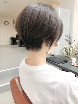 ニコ(nico...) 20代30代に人気な大人ナチュラルショート