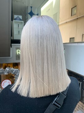 ラフ 難波店(LAFF) #黒髪#ボブルフ#ネビージュ#小顔#ワンレン