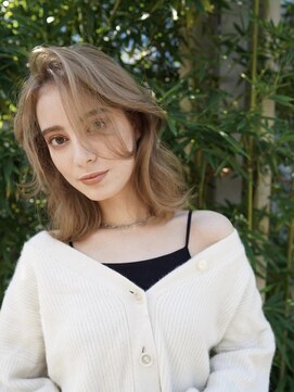 ログ オモテサンドウ(L.O.G OMOTESANDO) ハイトーン大人フェミニン