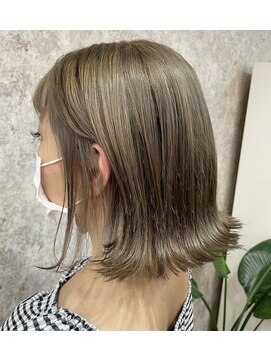 ルイス 喜連瓜破(Luis) オリーブベージュ