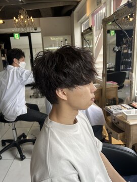 アイズ 海老名(AIZU) ナチュラルマッシュ　無造作マッシュ　王道マッシュ