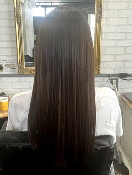 「ナノアミノpremium」正規取扱店。厳選salonのみが扱うプロ仕様のstylingアイテムもお手頃Priceで体験♪