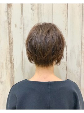 アルトス 浦和(ARTS) 前下がりショート×アッシュ×浦和の美容室ARTS谷島樹