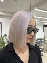 ノートエートル 西金沢(Nought etre)&nbsp;ホワイトカラー10代20代30代ハイトーンホワイトシルバーカラー