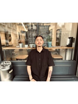 【各なんば5分/21時まで営業】メンズ全般,バーバースタイル,シェービングまで、ON/OFFどちらもキマる☆