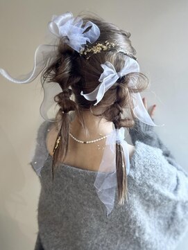 エル セルカ 高田馬場(el CERCA) ツインテール編み下ろしスタイル