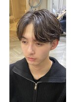エル(EL by green)&nbsp;【RYUYA】センターパート×ニュアンスフェザーパーマ