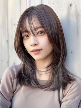 レヴ 草加店(LEV.) 外ハネブルーブラックワイドバング