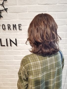 エールフォルム 藤枝店(YELLFORME) ふんわりコテ巻き×チェスナットブラウン