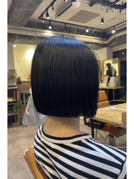 エント(ent) 切りっぱなしボブ*ブル―ブラック