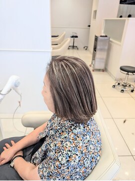 アッシュ 田無店(Ash) カット+白髪ぼかしハイライト