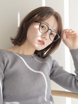 ガーデンヨコハマエスト(GARDEN YOKOHAMA est) ボブ　外ハネボブ　くびれヘア　切りっぱなしボブ　暗めカラー