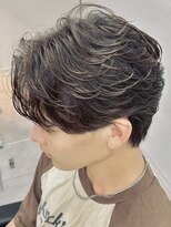 ジーニー 本厚木(Genie)&nbsp;サーフカール/刈り上げセンターパート/波巻きツイストスパイラル