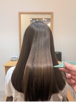 ヘヤ 湘南台(Heya) 自然な縮毛矯正と艶カラー