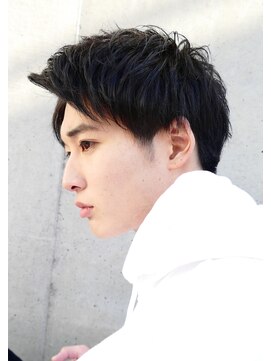 フィフス(fifth) ツーブロック束感ショート×アップバング