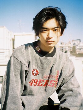 オルタ(OLTA) ”80s"フワッとかきあげ分かれるニュアンスヘア×コンマヘア