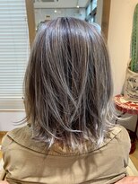 美容室 パドル(PADDLE) 動きと透明感のあるボブヘア