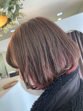 ヘアアンドメイク ブランシュ(HAIR&MAKE BLANCHE) インナーカラー