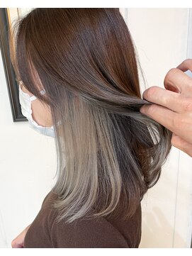 リアンバイアリュール(Lian by Allure) 《Lian by Allure》小田桐 潤 ミルクティーインナーカラー