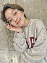 アンリ(Henri)&nbsp;ベージュ/ブリーチ/ケアブリーチ/デザインブリーチ/ブリーチ