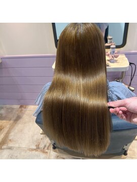 ネオリーブエクラ 上野御徒町店(Neolive eclat) ブリーチ毛シルクストレート