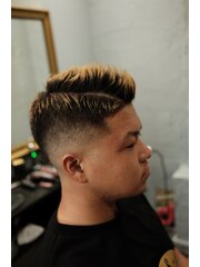 Feather up Skin fade