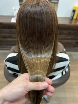 ベルスタ(BELSTA) 冬の極上艶カラー［千葉旭市/髪質改善/ベージュカラー］