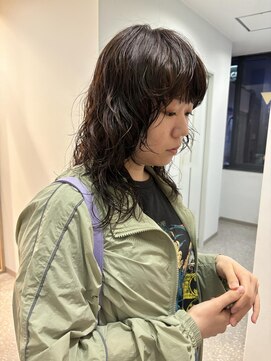 エレノア 梅田店(Eleanor) 顔まわりにポイントを。