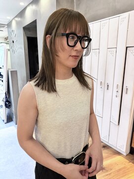 アトロ(Atoro) 似合わせカット/ブリーチカラー/ブリーチ無しカラー/大阪梅田駅