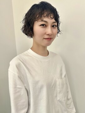 ソーンズ ヨイク(thorns YOIKU) ミニボブ×リッジパーマ