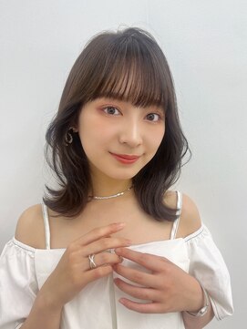 バイオレット 横浜店(Violet) ぱっつん前髪くびれミディアムレイヤー ay_6